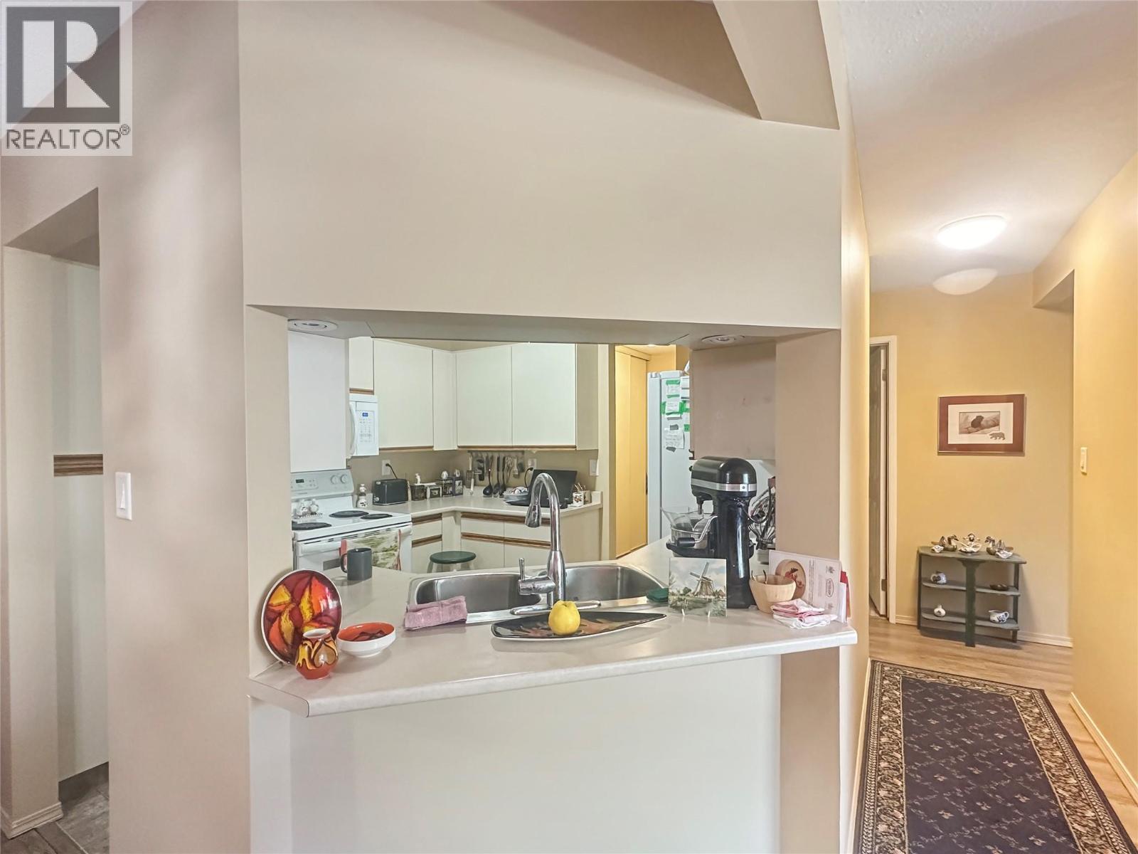 337 MCKINNEY Road Unit# 211, Oliver