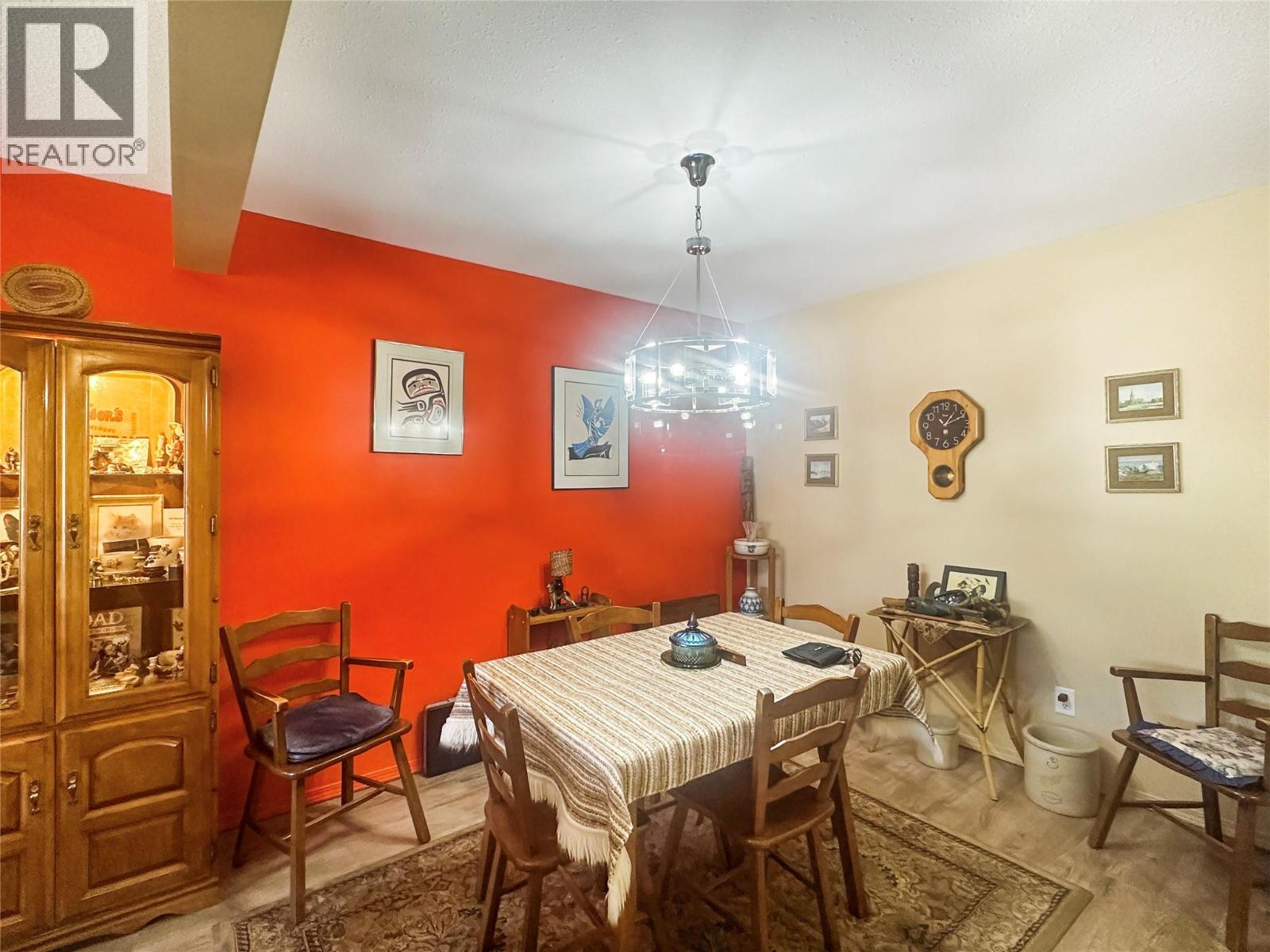 337 MCKINNEY Road Unit# 211, Oliver