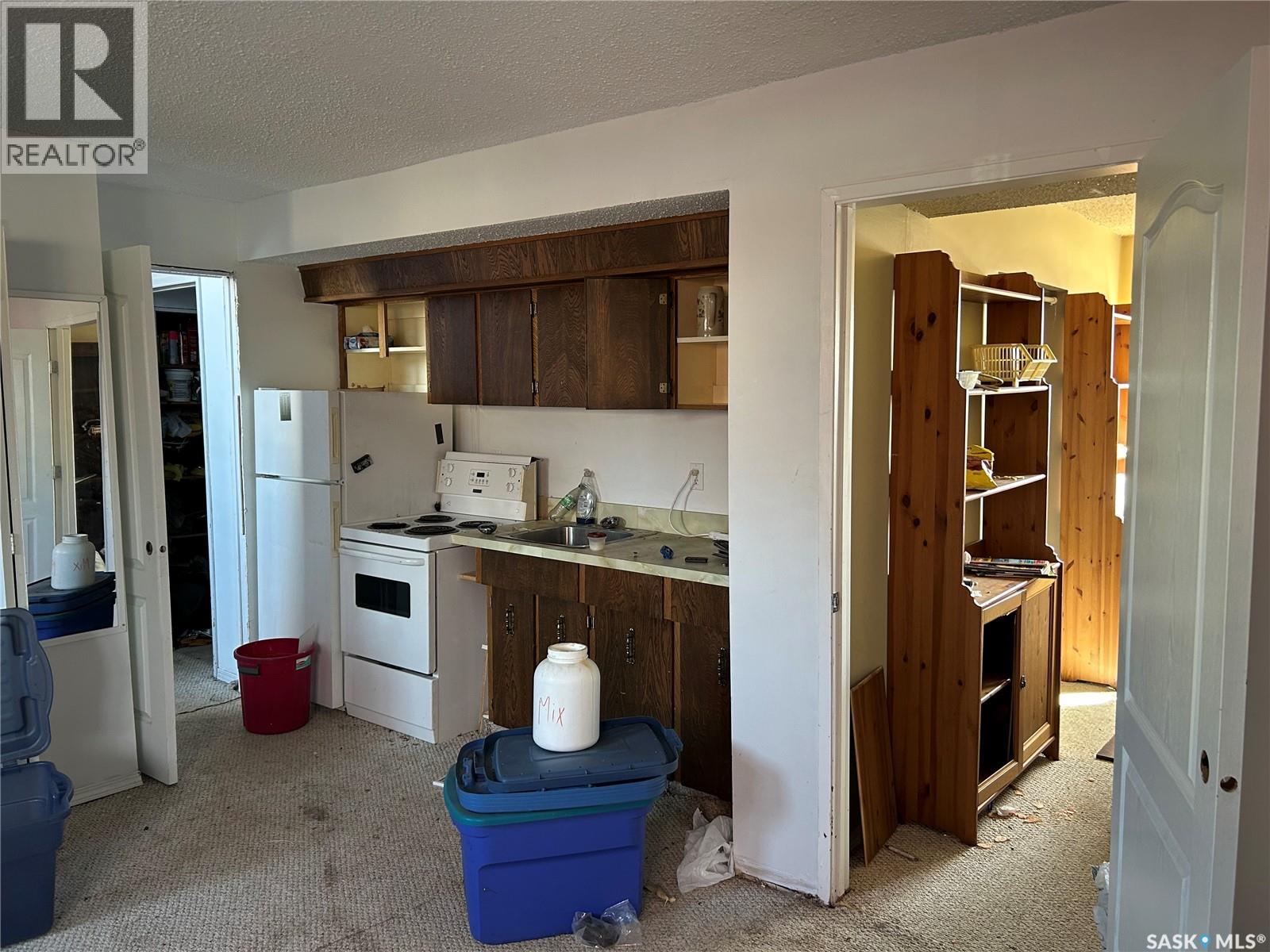 825 7TH AVENUE NW - 7