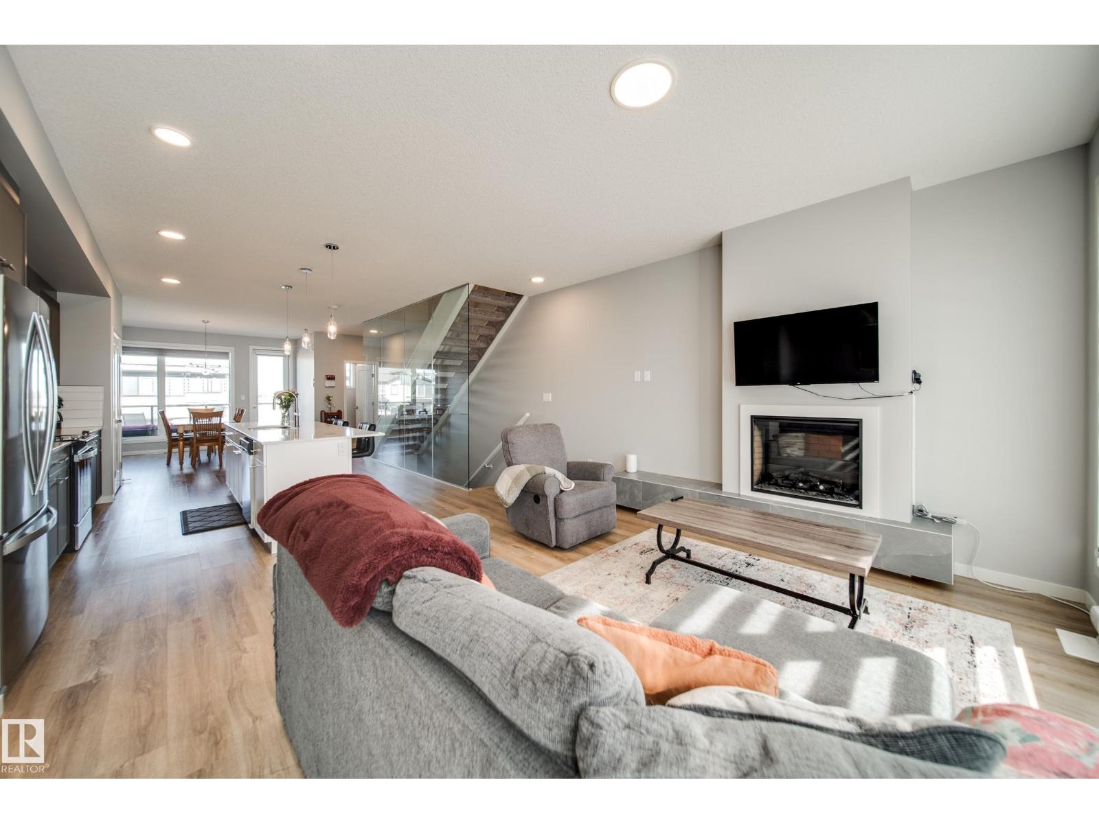 3330 KULAY WY SW, Edmonton