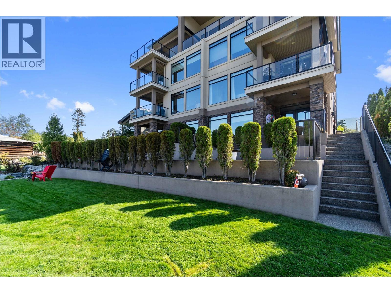 7511 Brooks Lane Unit# 102, Vernon