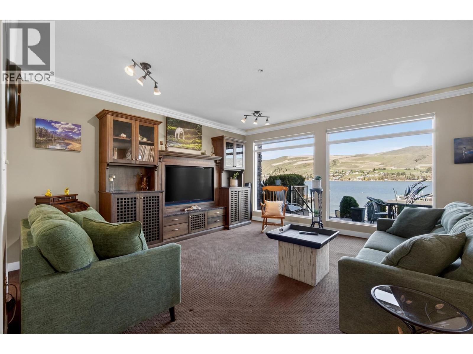 7511 Brooks Lane Unit# 102, Vernon