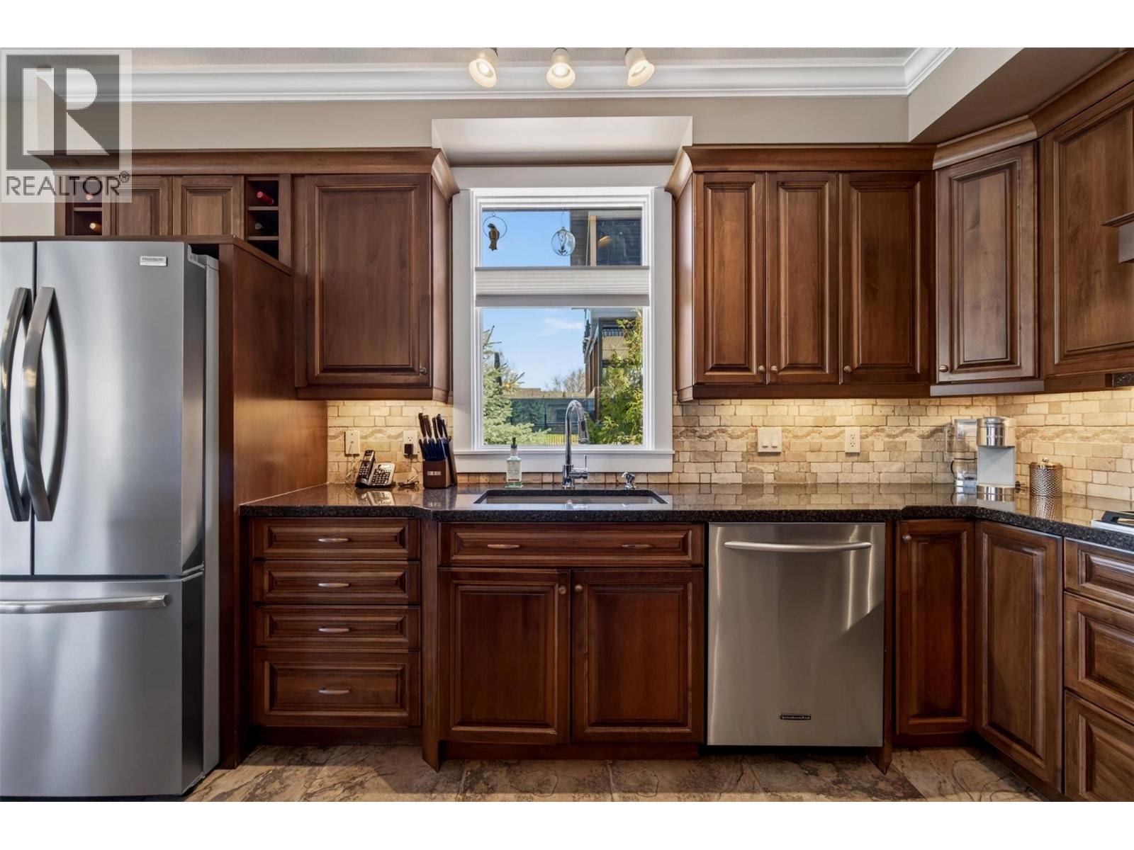 7511 Brooks Lane Unit# 102, Vernon