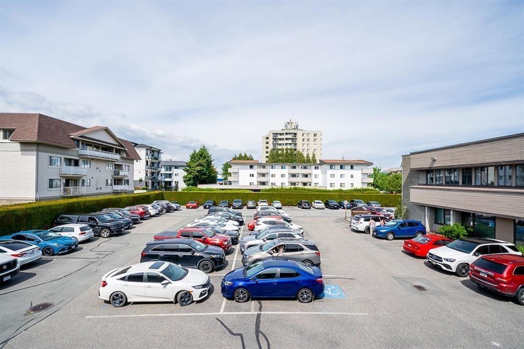 Office in Chilliwack - Image 5
