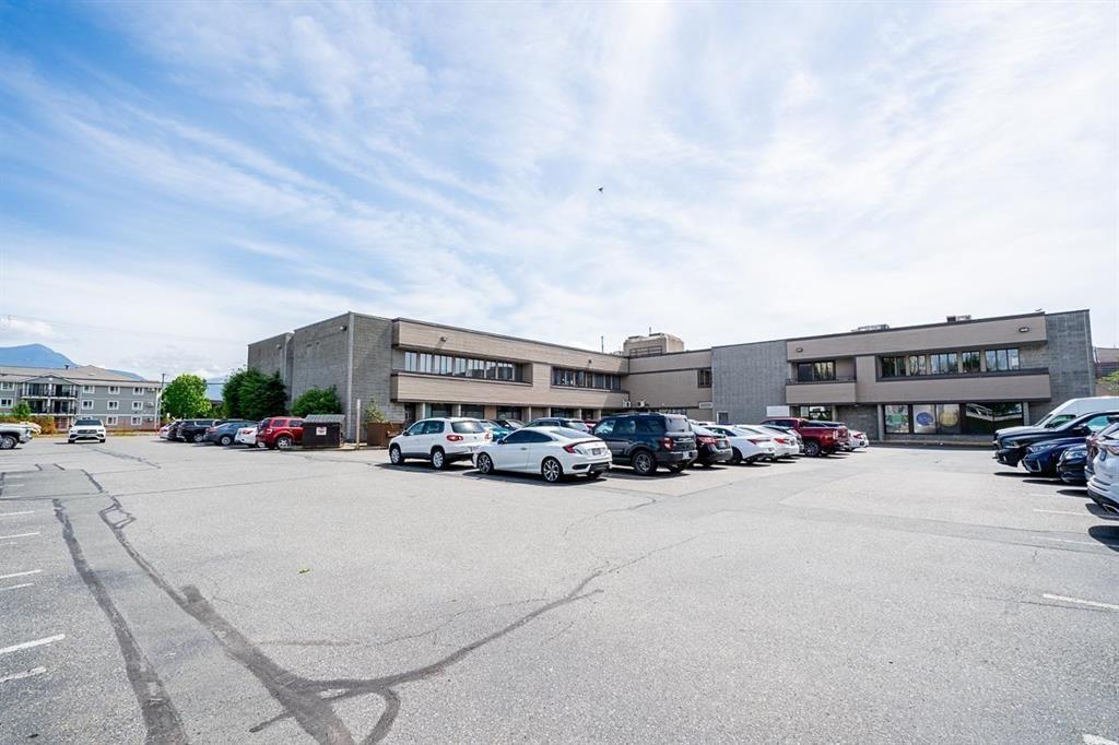 Office in Chilliwack - Image 6