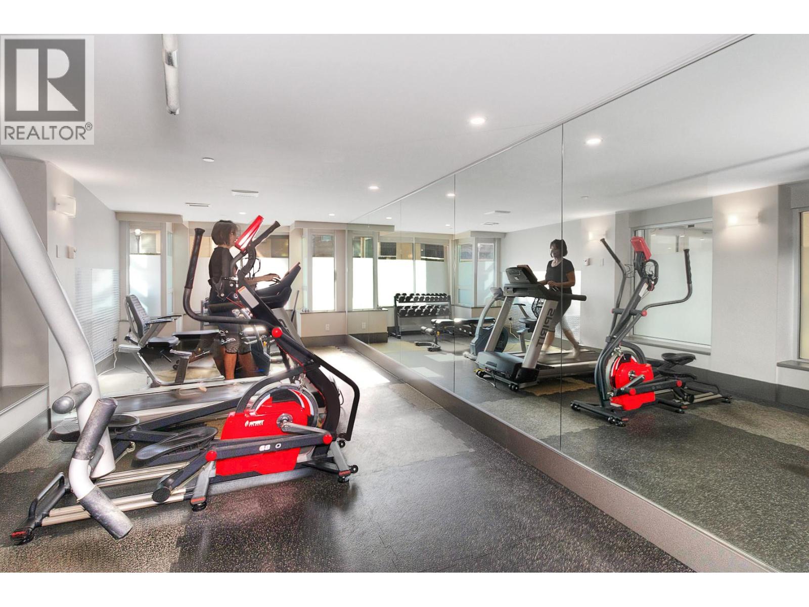 1152 Sunset Drive Unit# 405, Kelowna