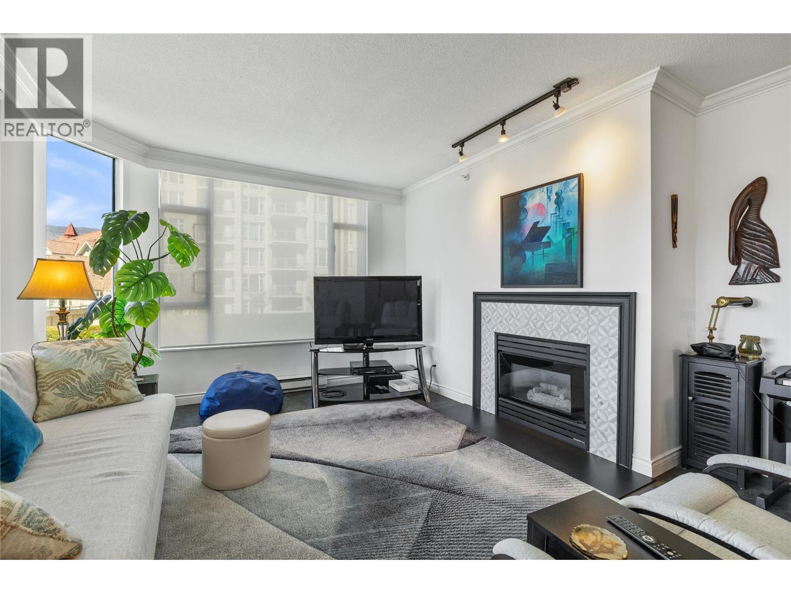 1152 Sunset Drive Unit# 405, Kelowna