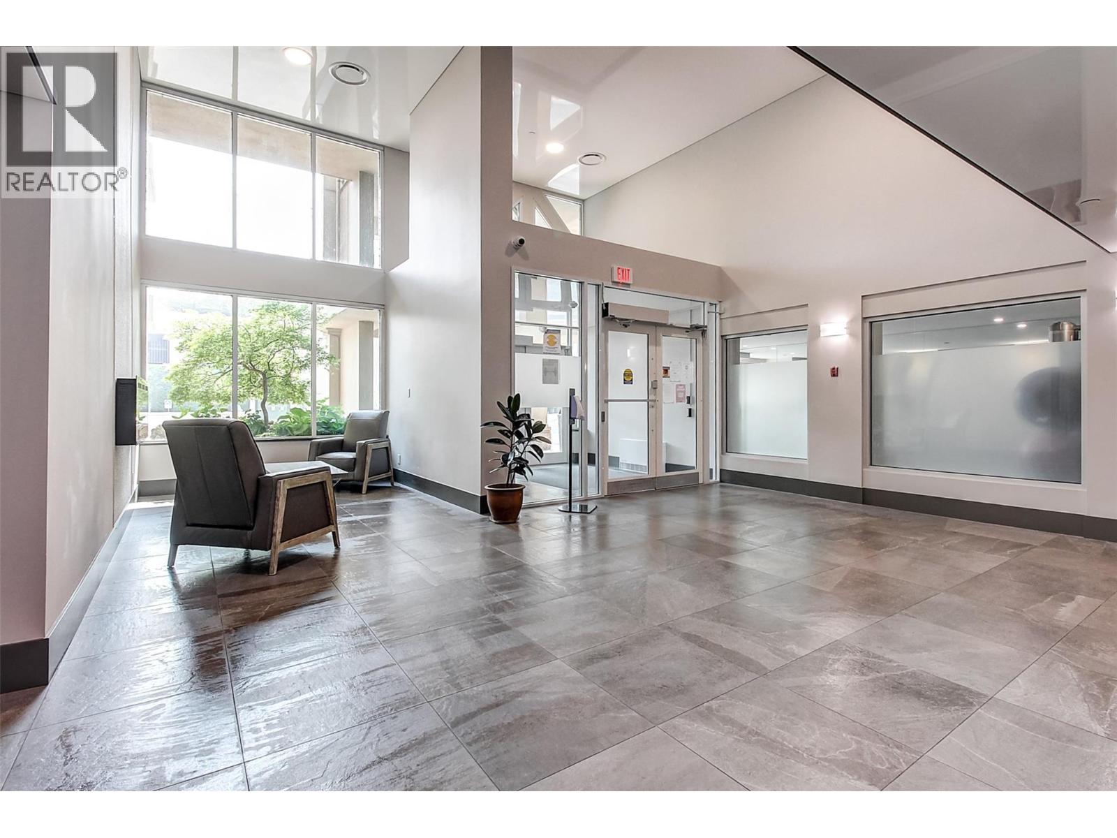 1152 Sunset Drive Unit# 405, Kelowna