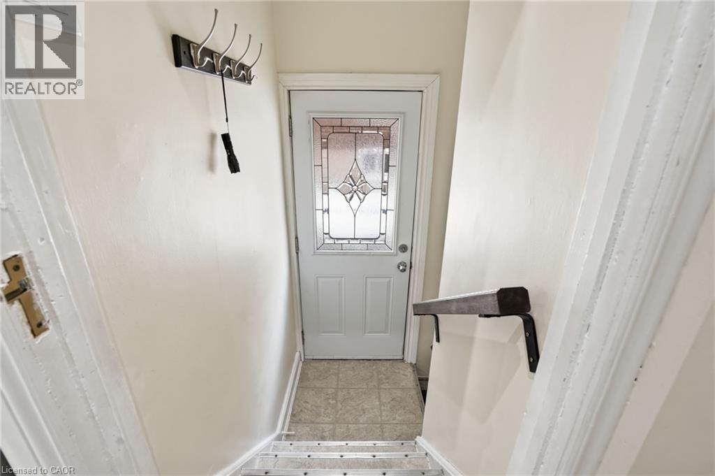 5792 SUMMER Street, Niagara Falls, Ontario, L2G1M2 — Photo 16