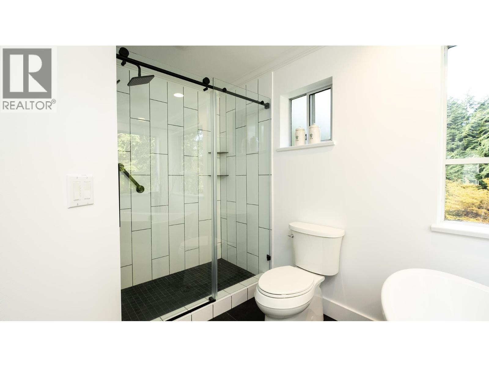 1148 GOWER POINT ROAD, Gibsons