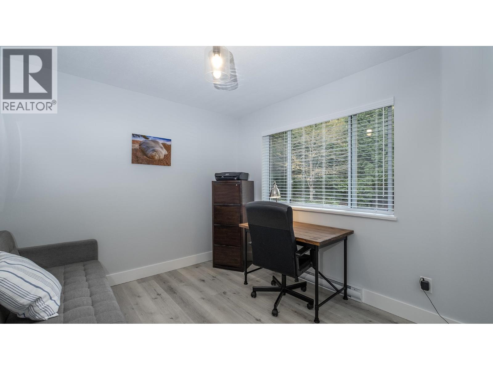 1148 GOWER POINT ROAD, Gibsons