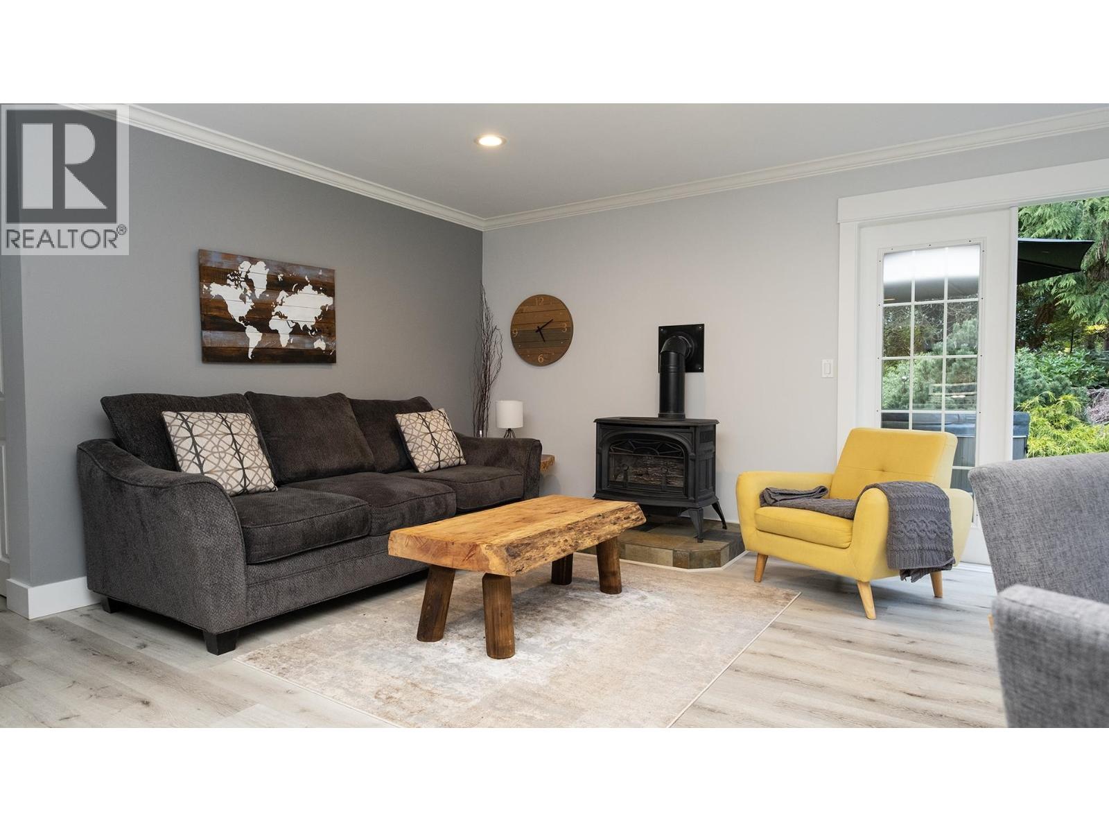 1148 GOWER POINT ROAD, Gibsons