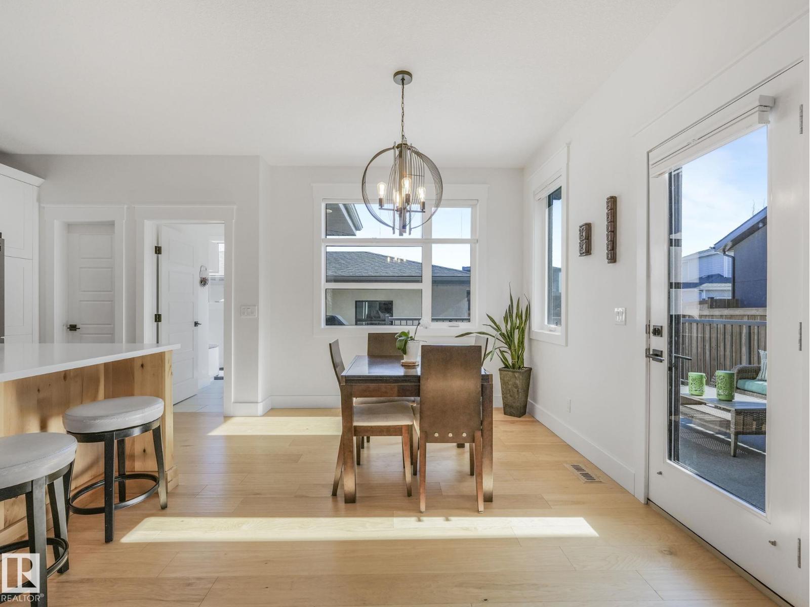 7215 MAY RD NW, Edmonton