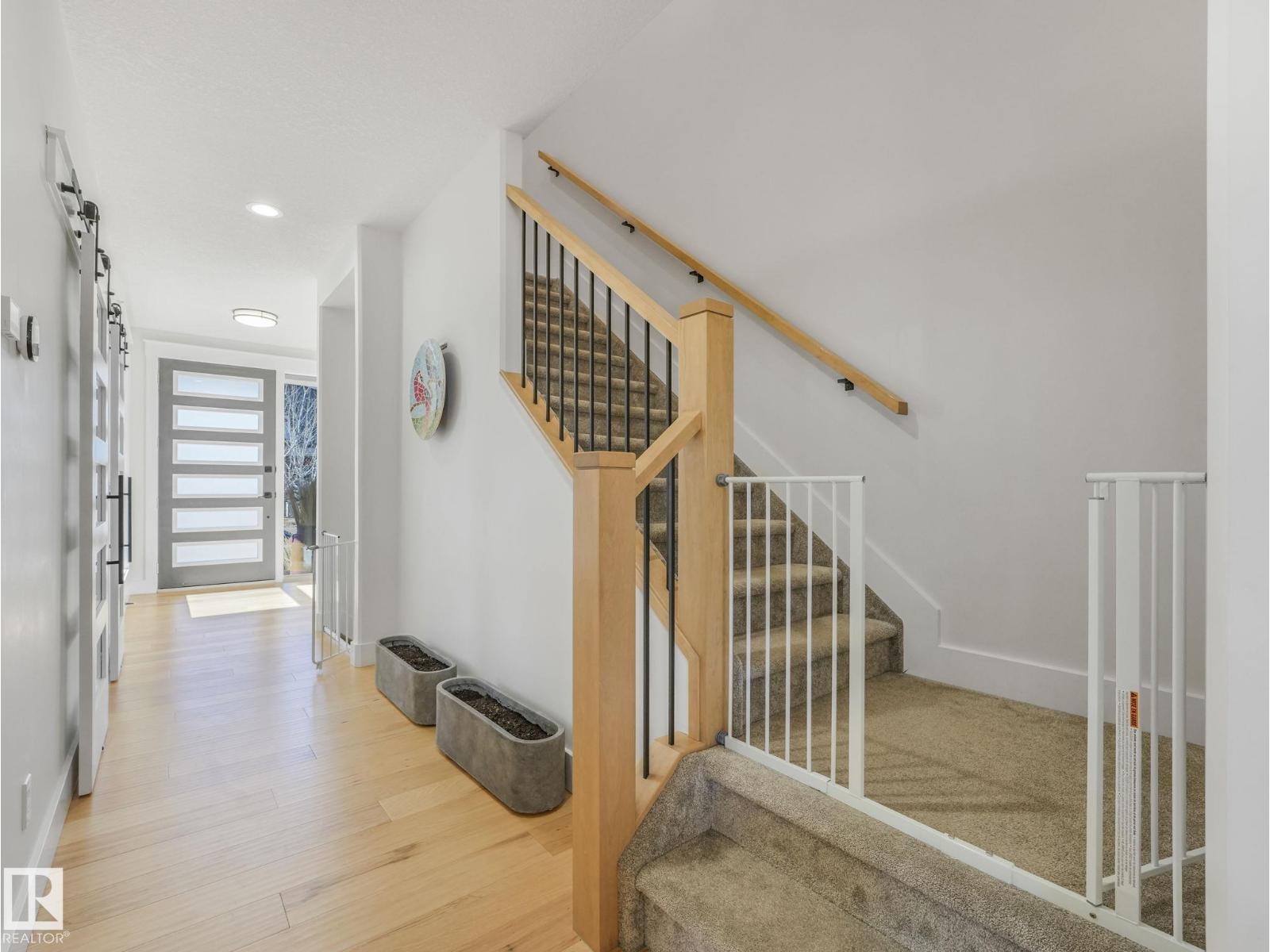 7215 MAY RD NW, Edmonton