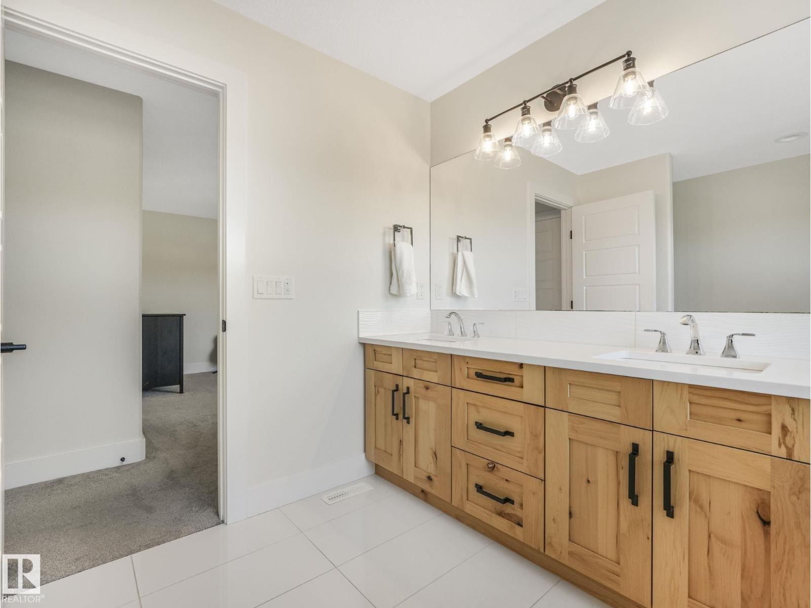 7215 MAY RD NW, Edmonton