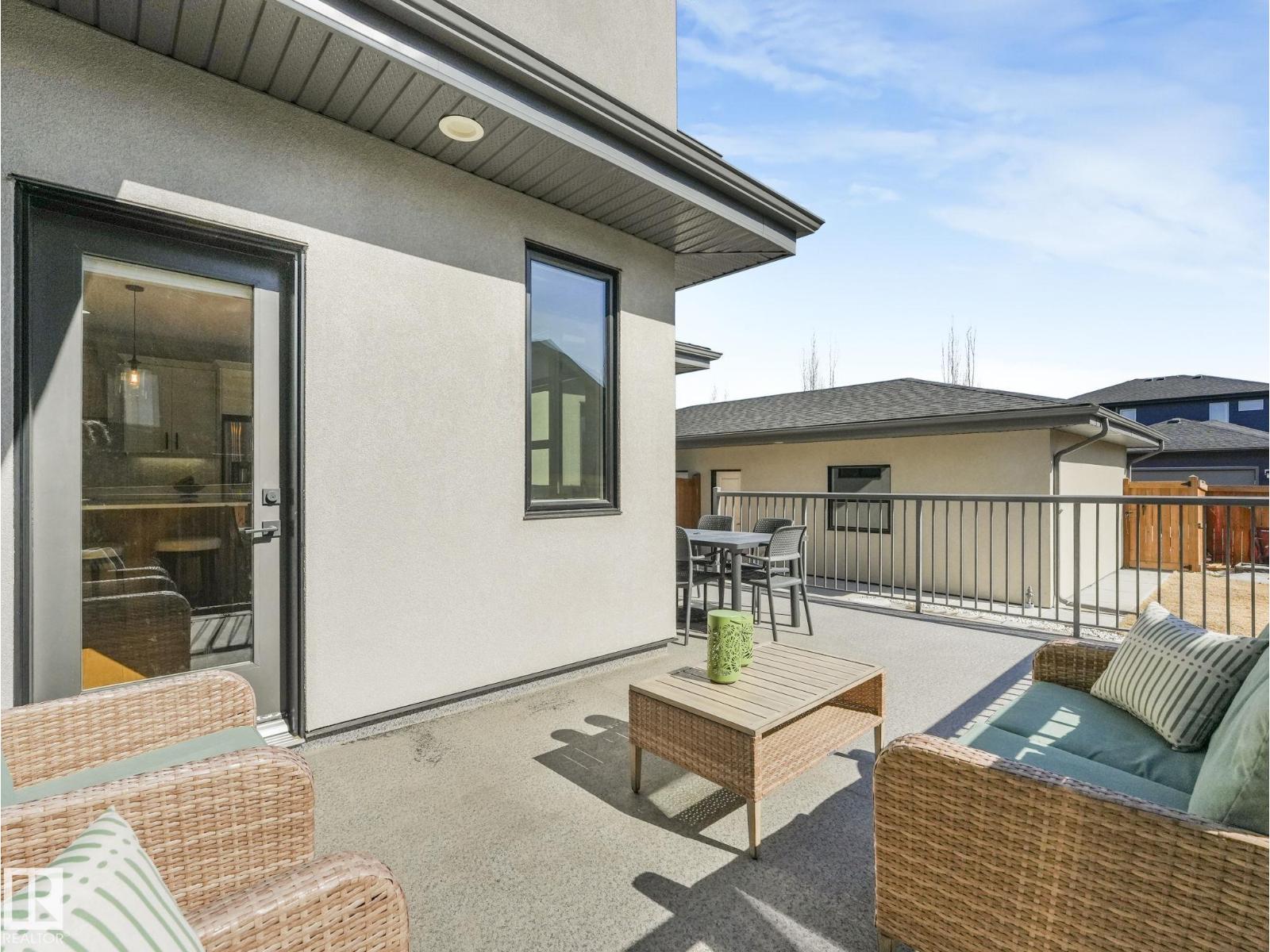 7215 MAY RD NW, Edmonton