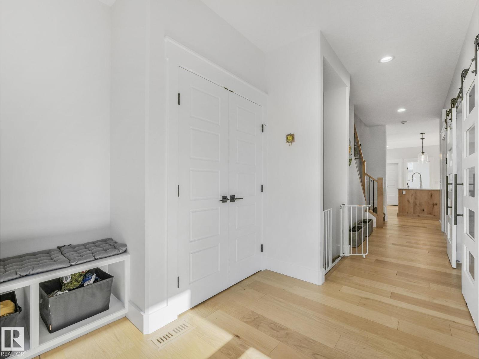 7215 MAY RD NW, Edmonton