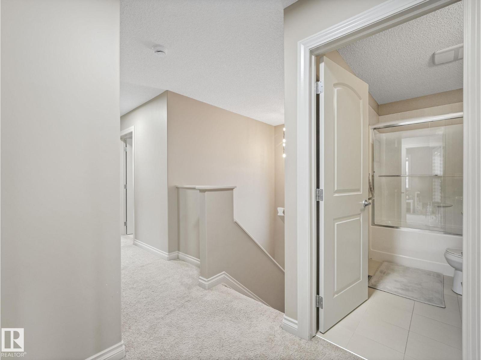 16412 12 AV SW, Edmonton