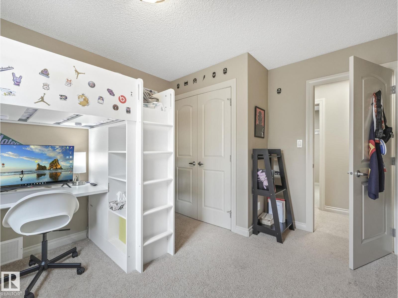 16412 12 AV SW, Edmonton