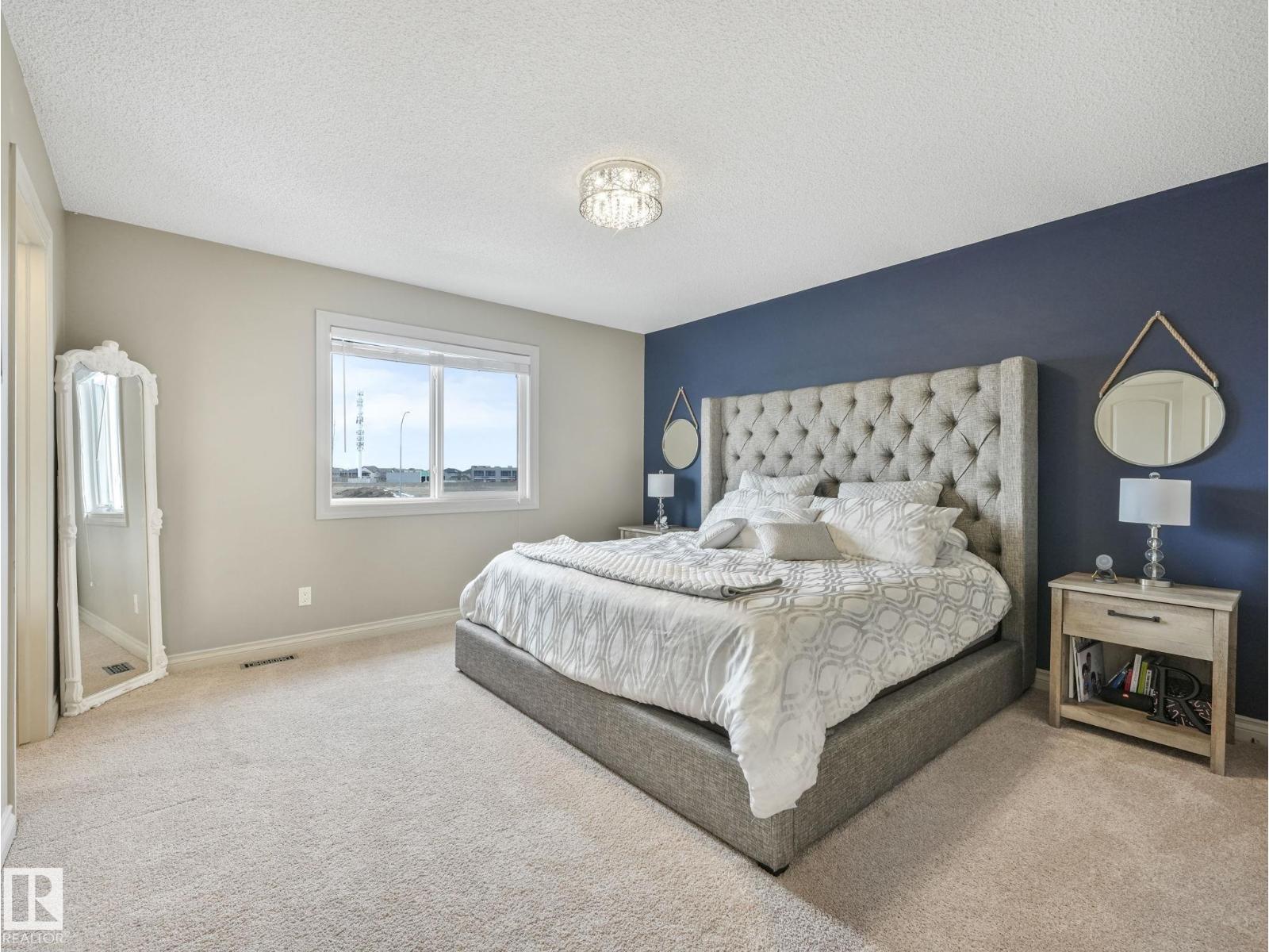 16412 12 AV SW, Edmonton