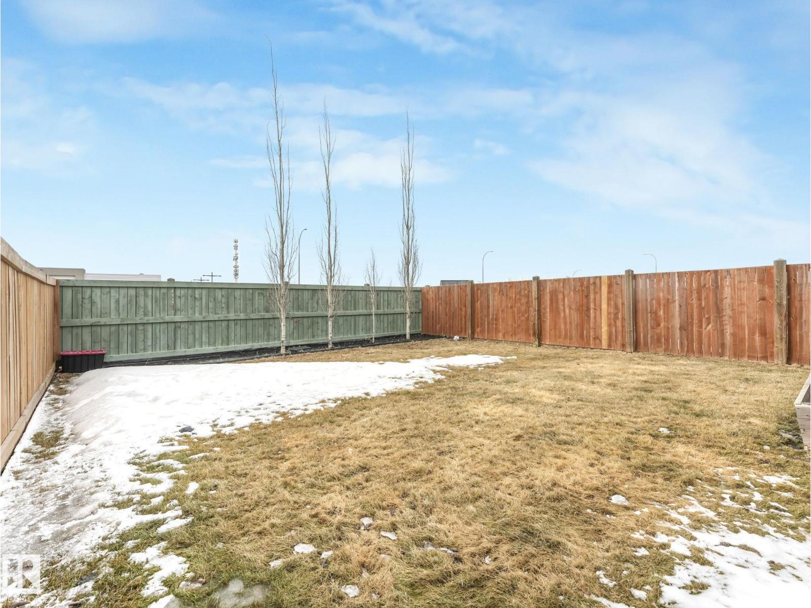 16412 12 AV SW, Edmonton