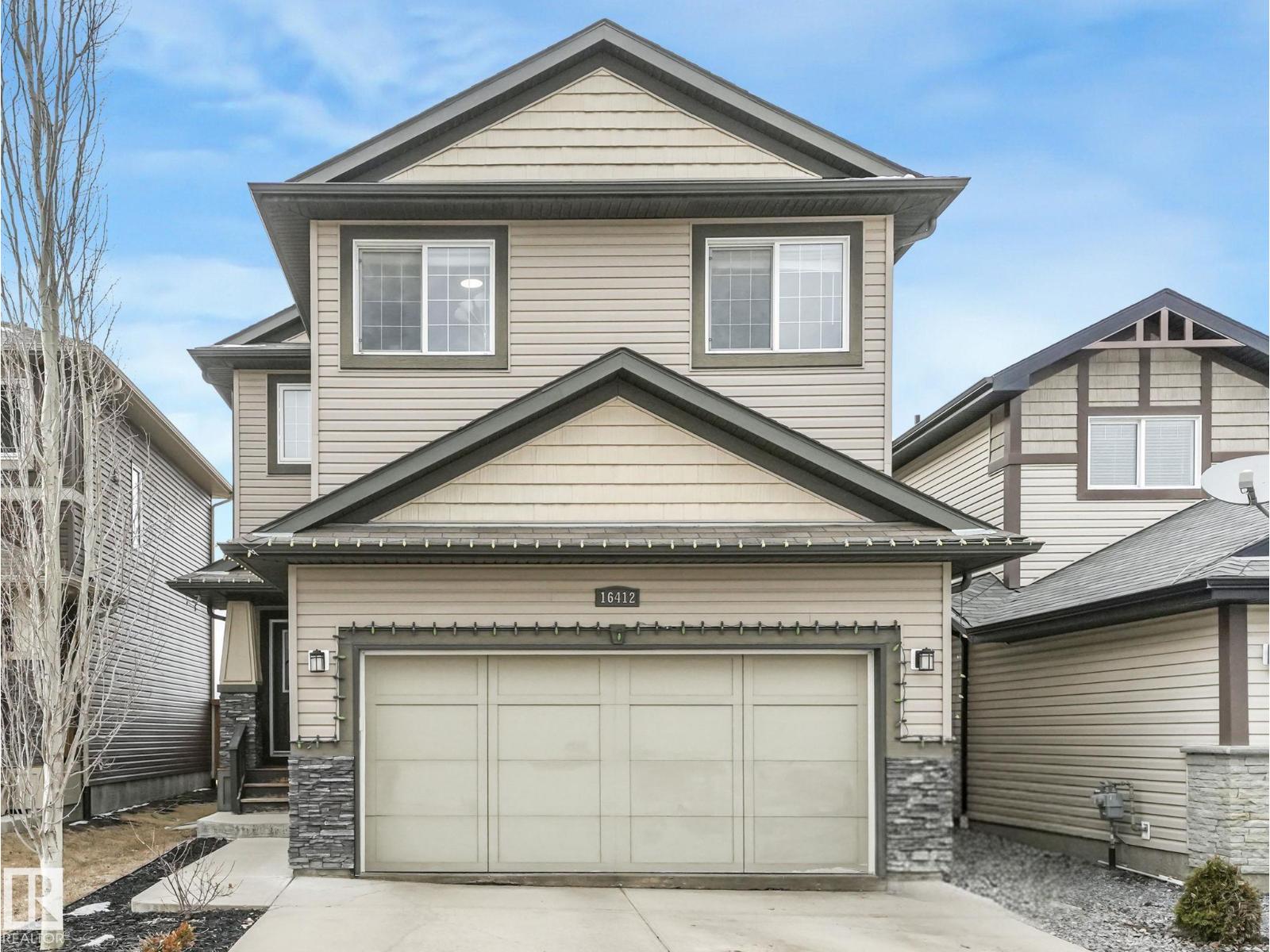 16412 12 AV SW, Edmonton