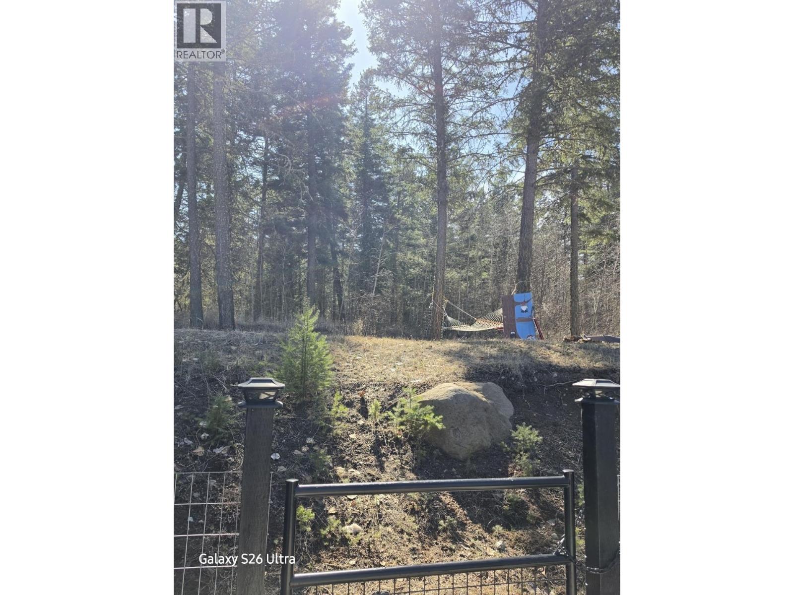 #212 1427 DOG CREEK ROAD - 22