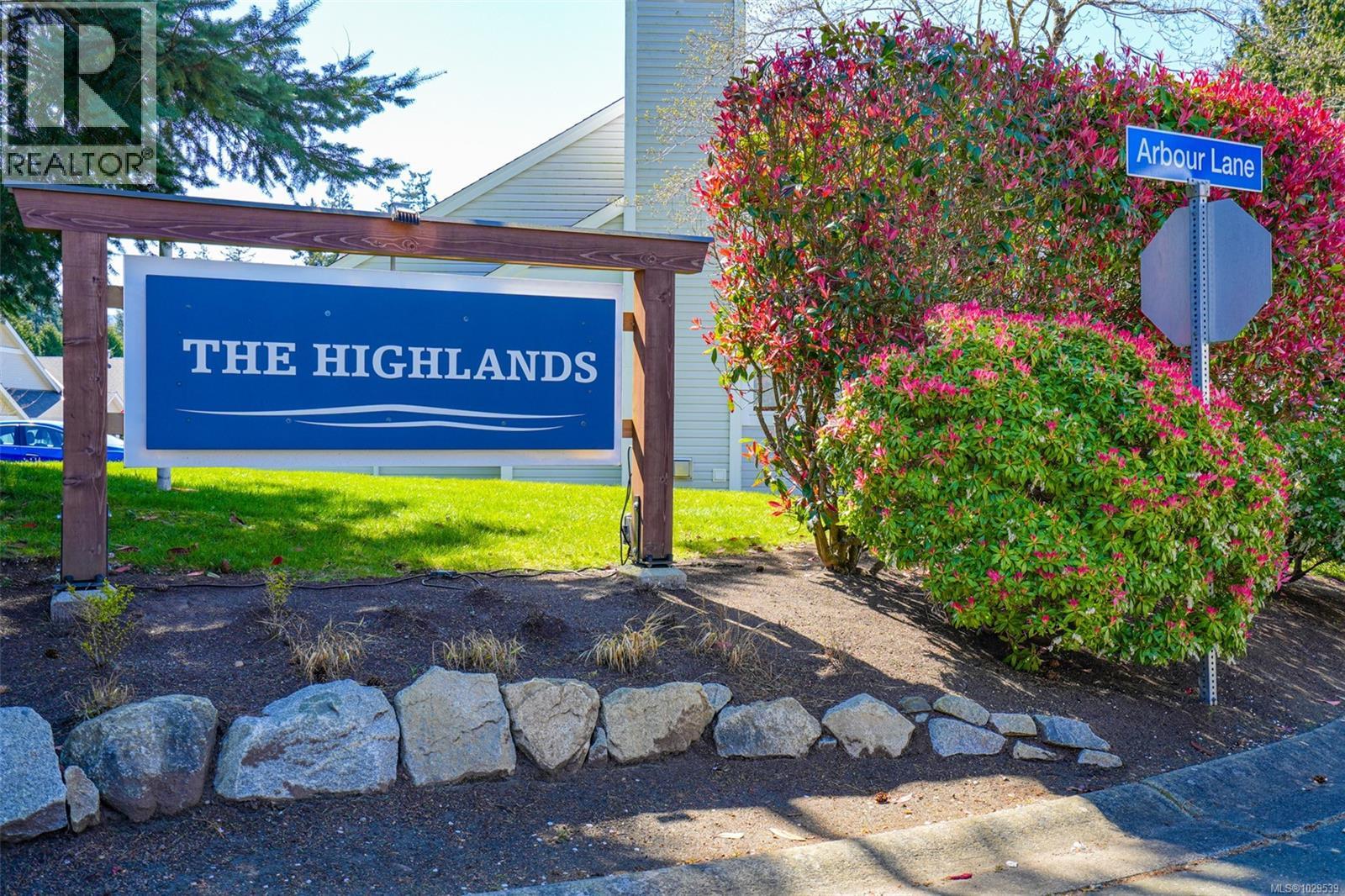 5272 ARBOUR CRES - Image 2