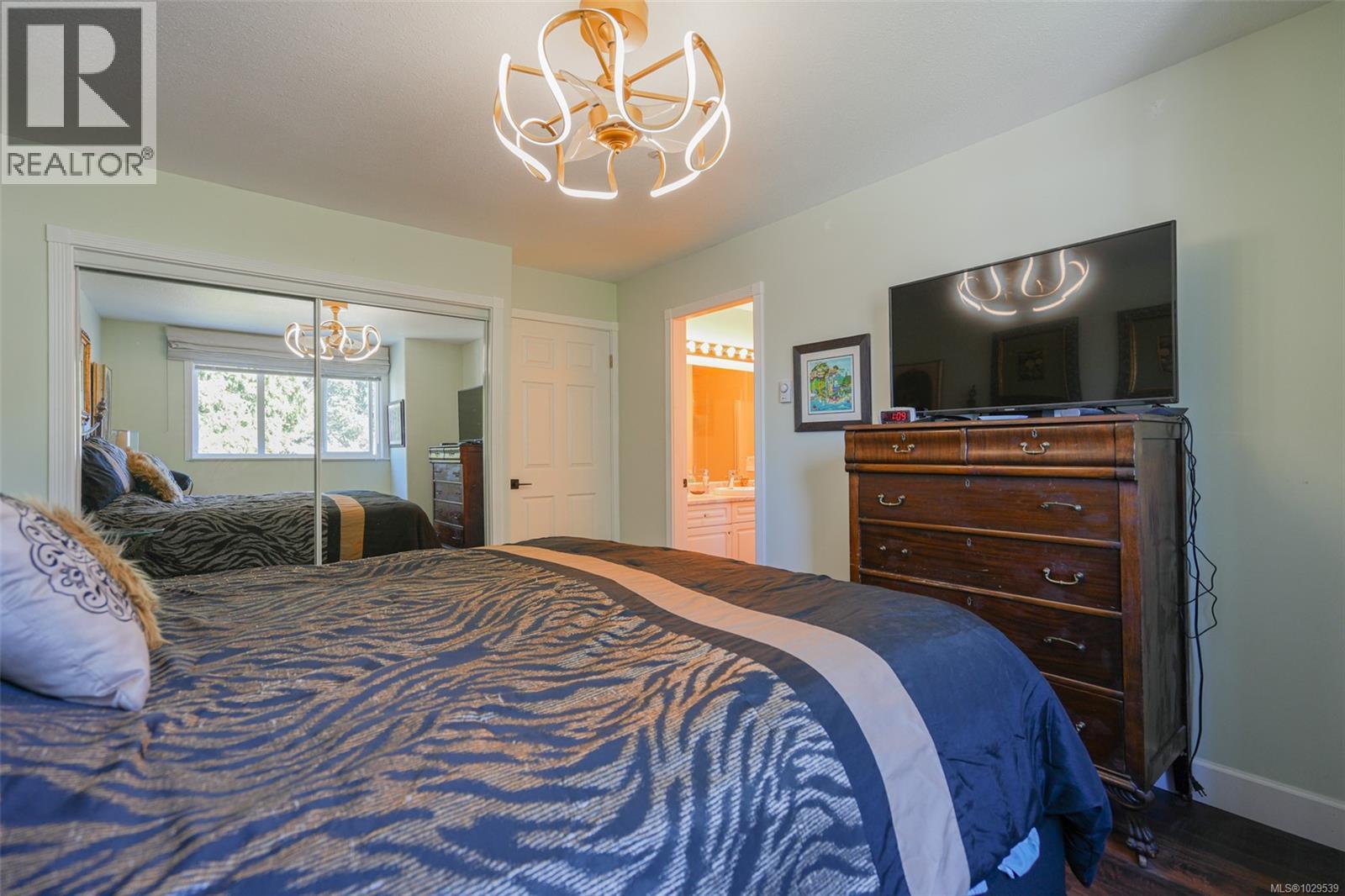 5272 ARBOUR CRES - 18