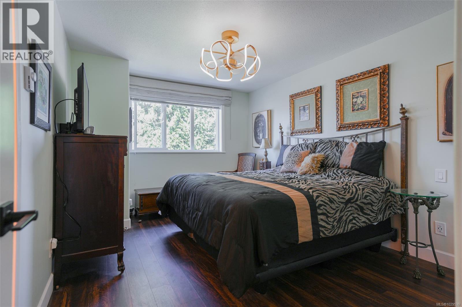 5272 ARBOUR CRES - 17