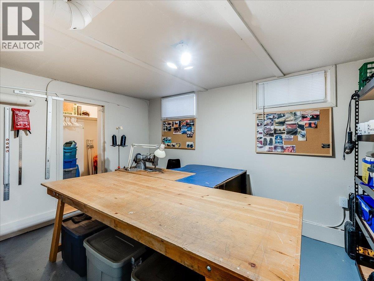 1911 SECOND AVENUE - 19