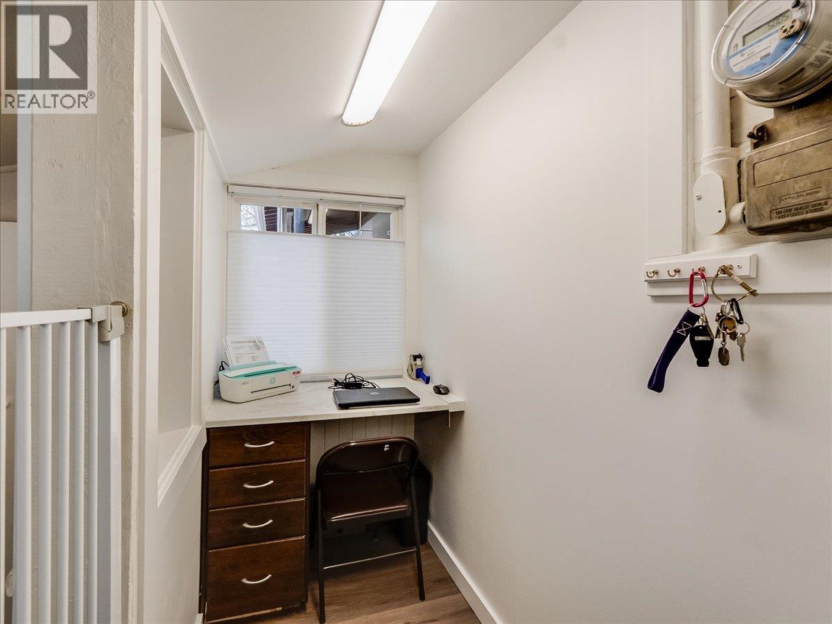 1911 SECOND AVENUE - 15