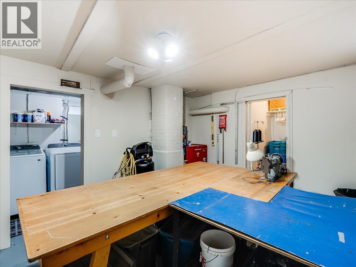 1911 SECOND Avenue - 20