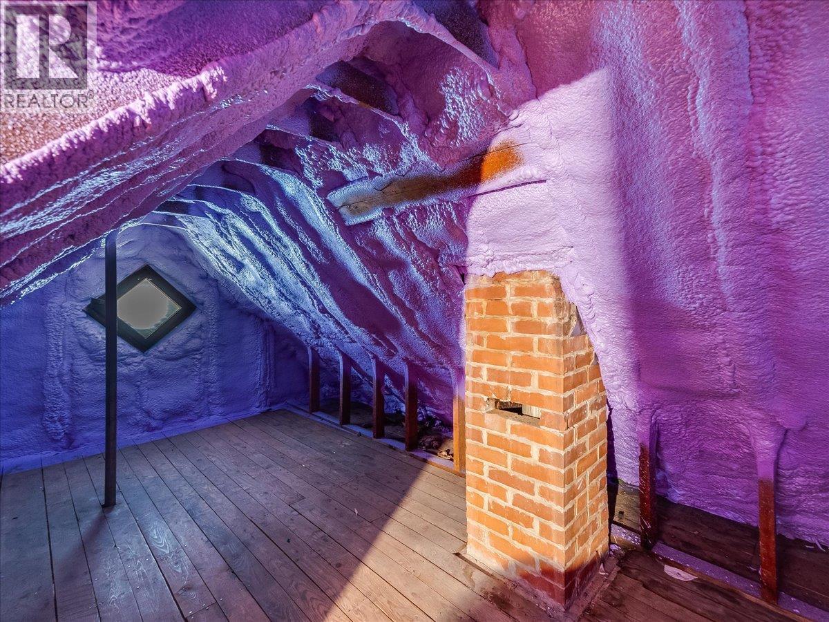 1911 SECOND Avenue - 27
