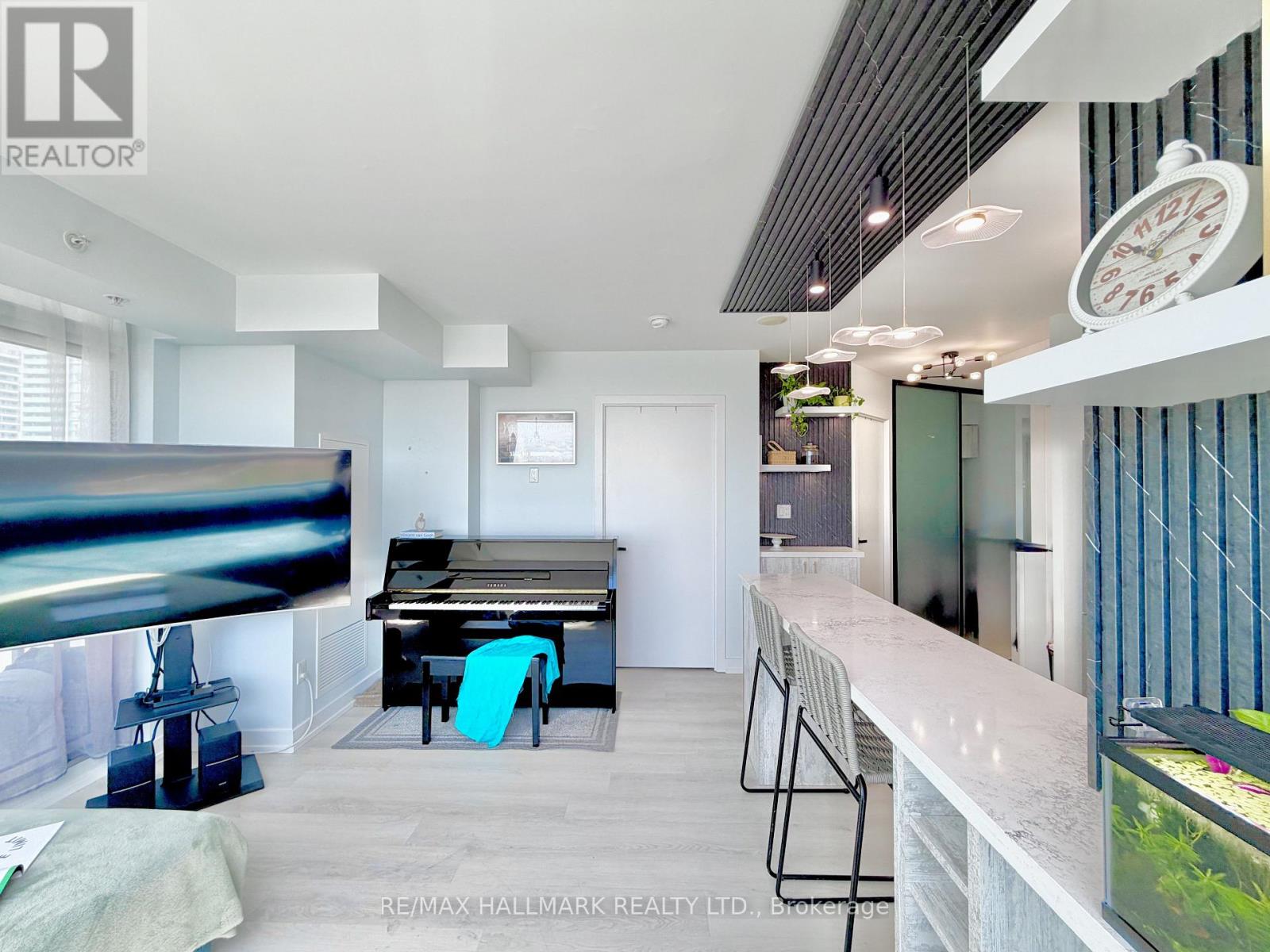 #1904 5740 YONGE STREET - 18