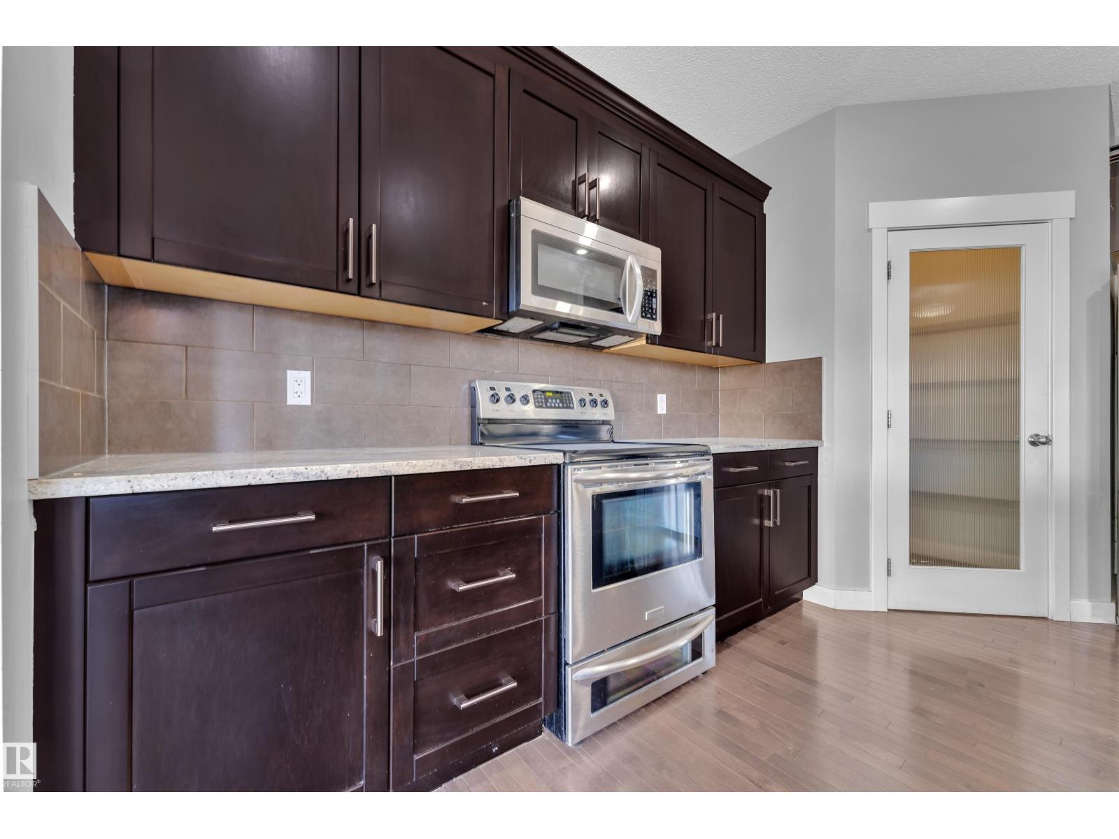 642 ADAMS WY SW, Edmonton