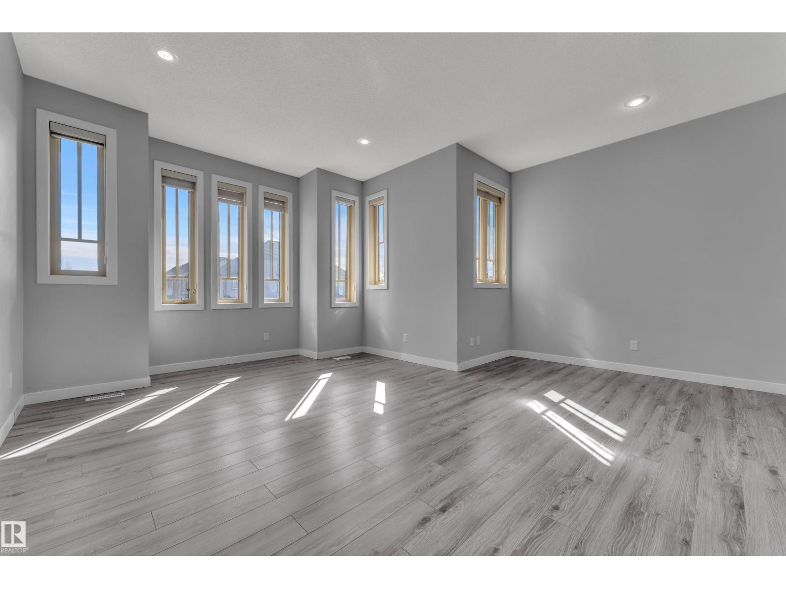 642 ADAMS WY SW, Edmonton