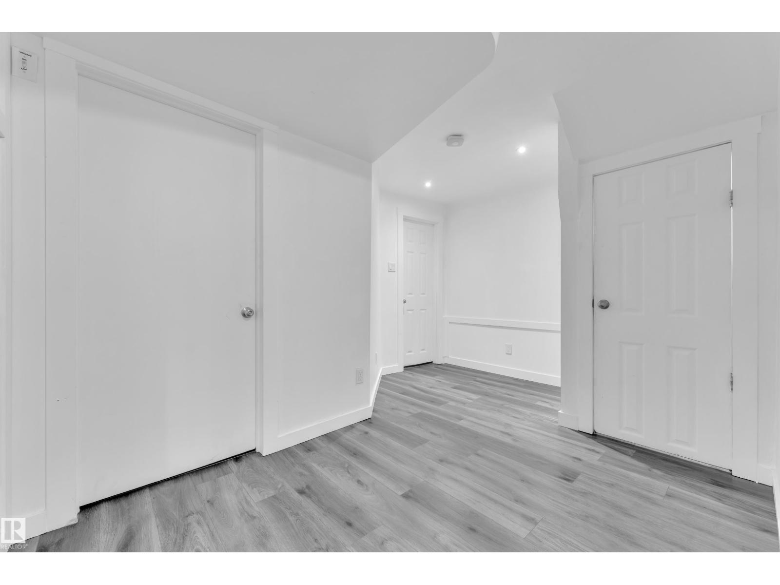 642 ADAMS WY SW, Edmonton