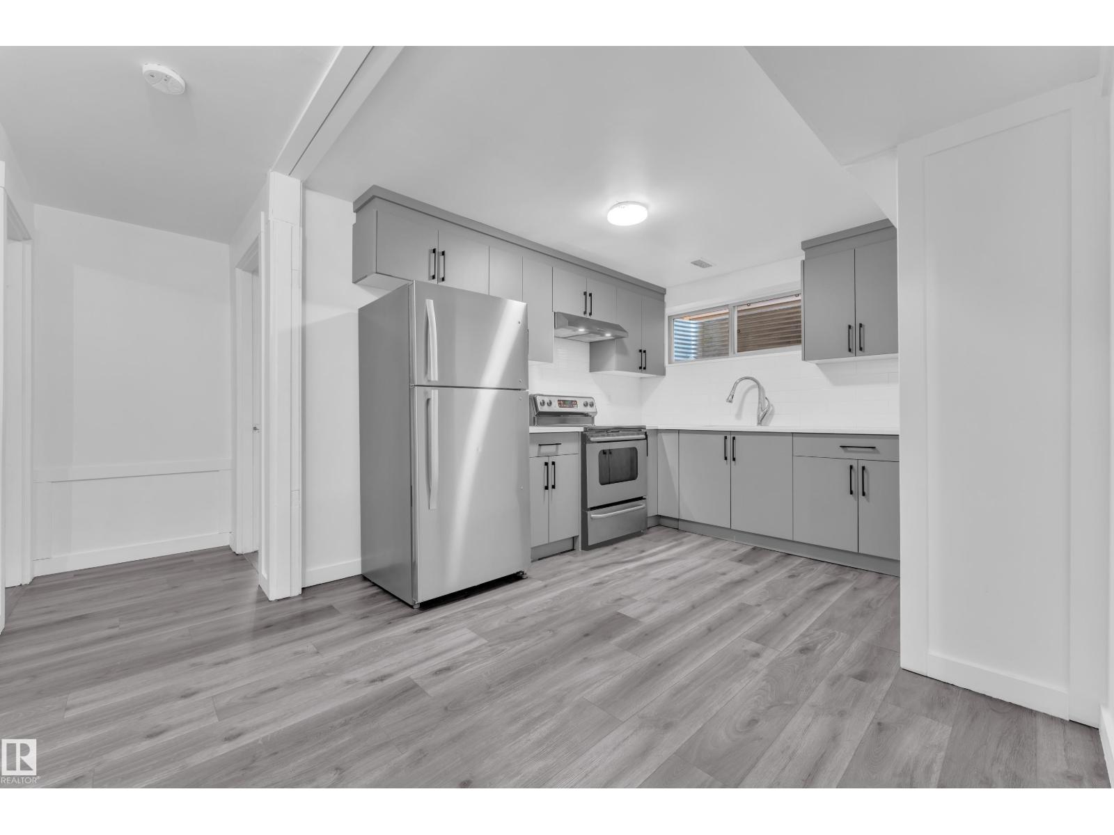 642 ADAMS WY SW, Edmonton