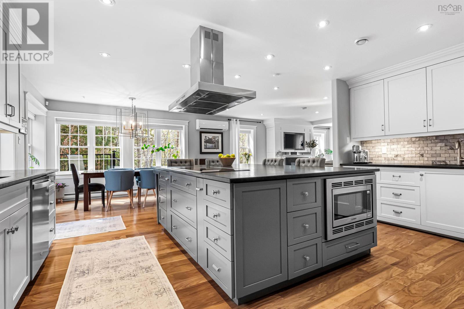 102 INGRAM DRIVE - 10