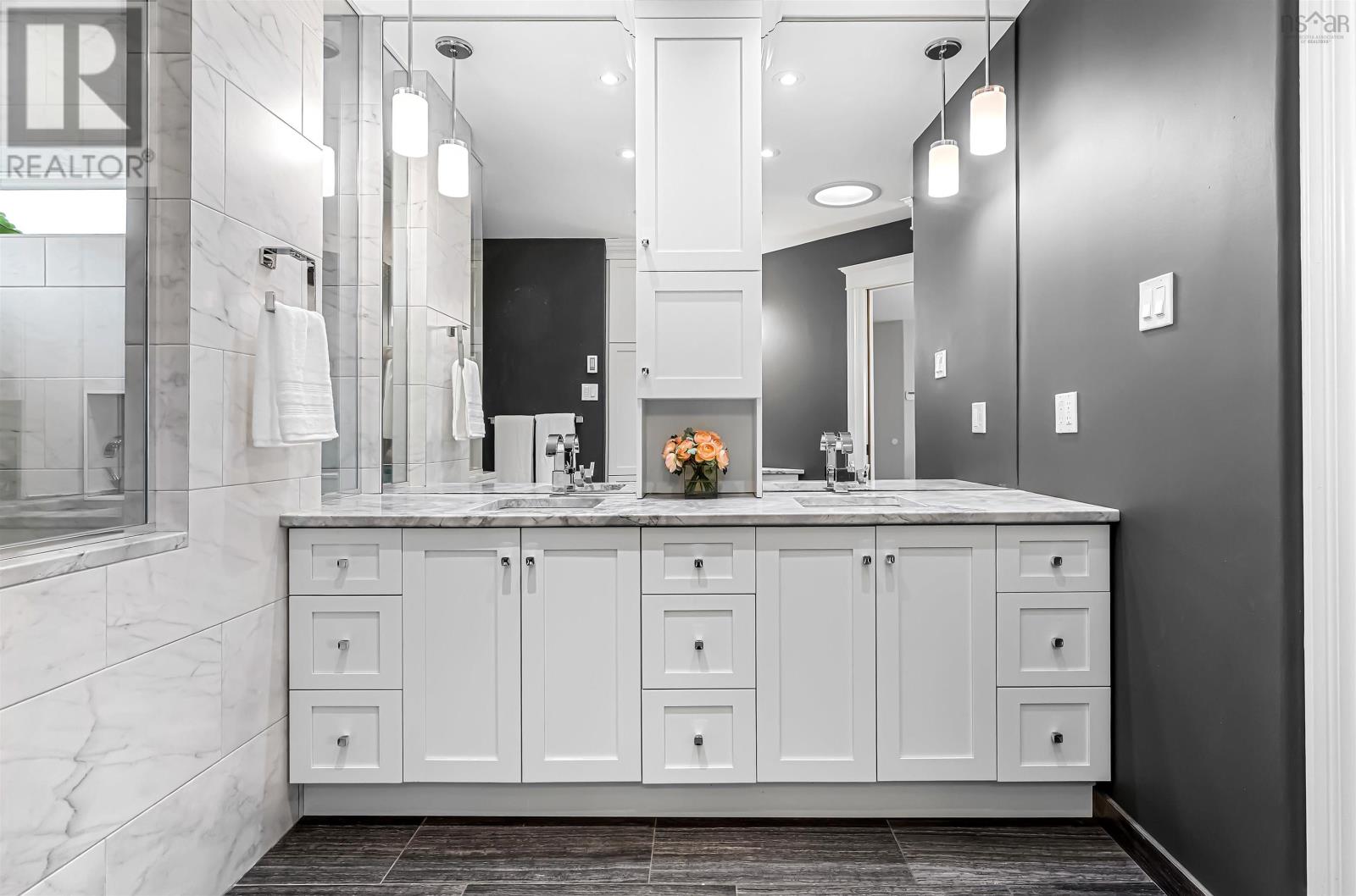 102 INGRAM DRIVE - 17