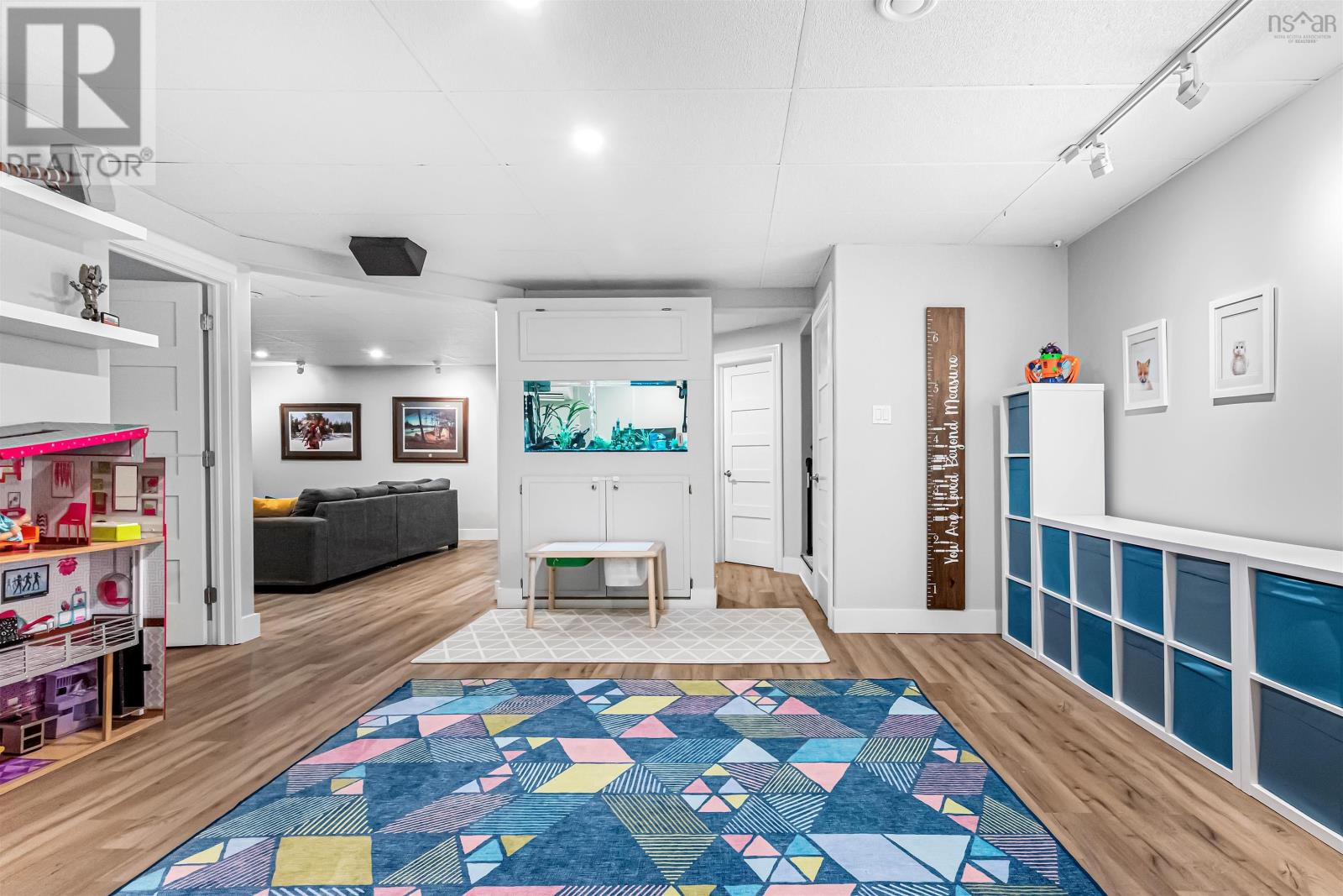 102 INGRAM DRIVE - 27