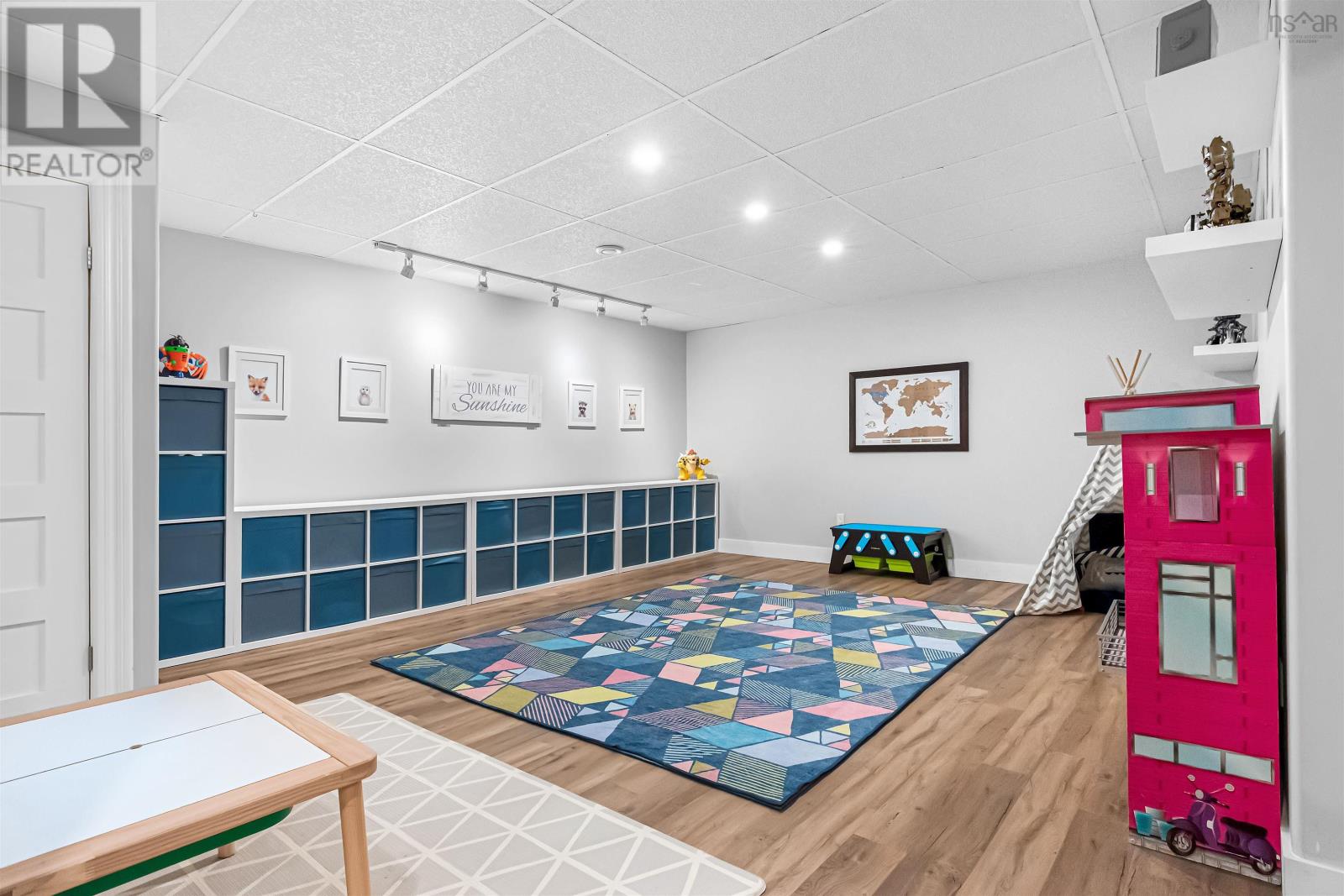 102 INGRAM DRIVE - 28