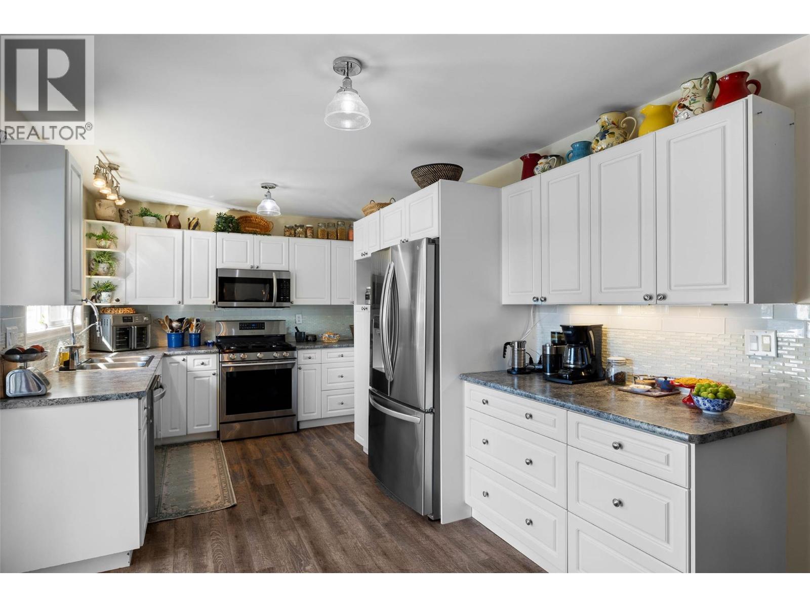 841 SICAMORE DRIVE - 15