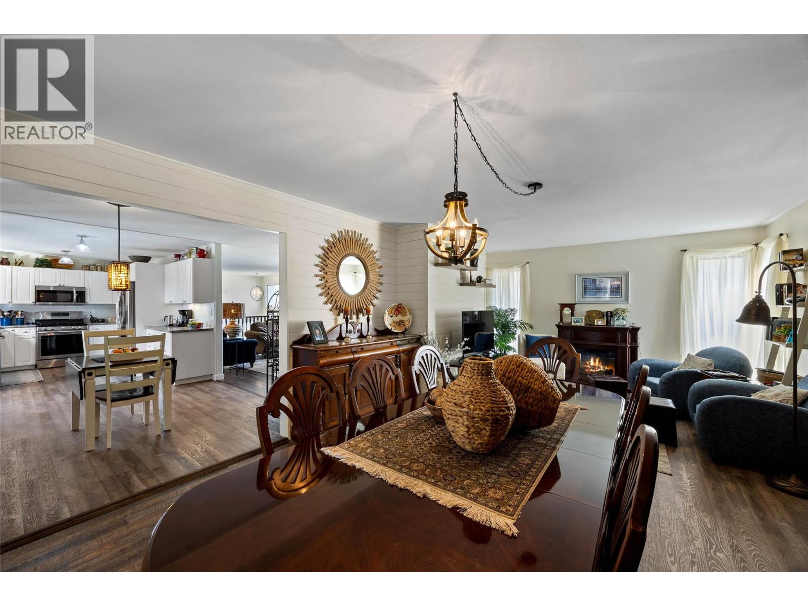 841 SICAMORE DRIVE - 12