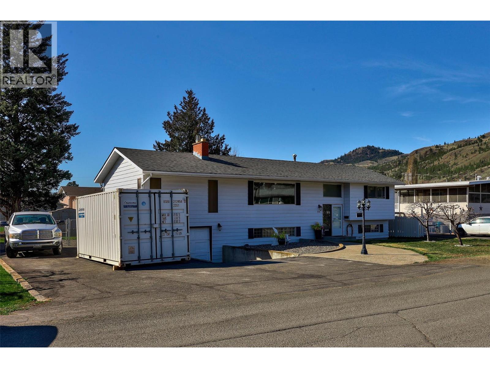 841 SICAMORE DRIVE - 4