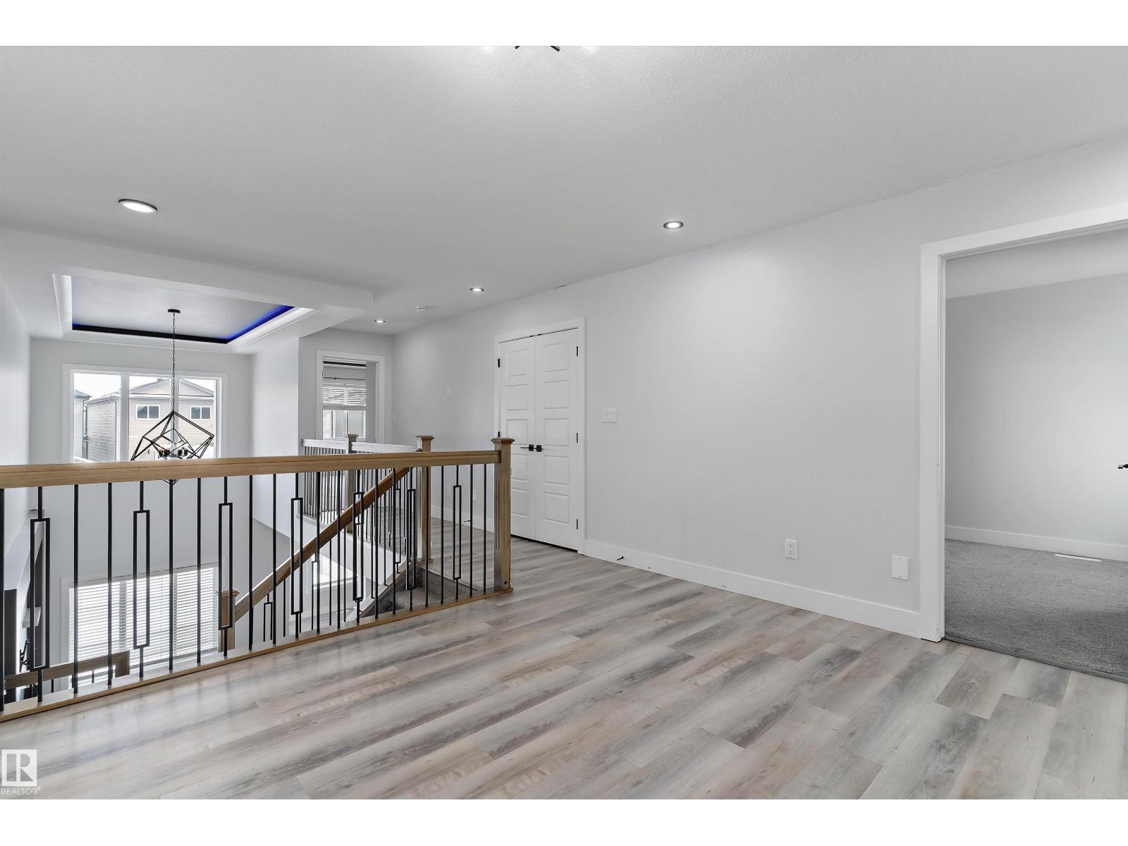 4209 38A ST - 32