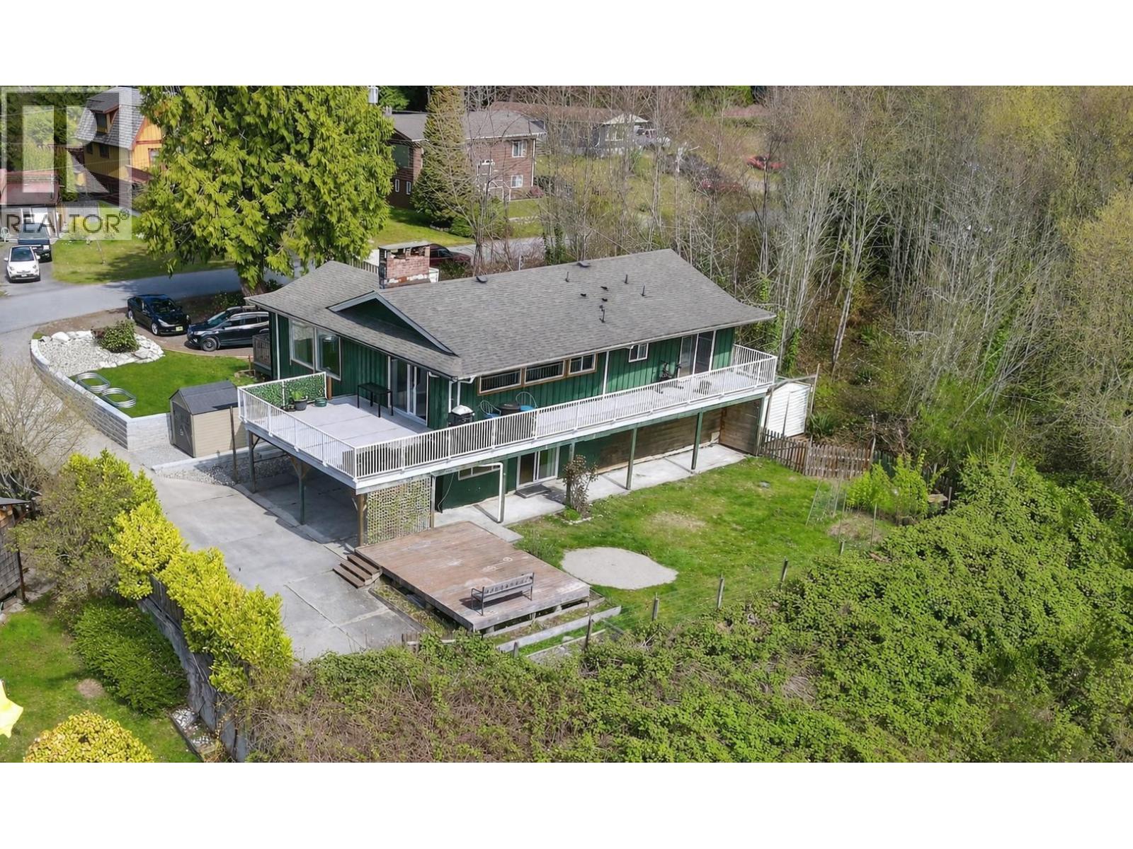 1405 VELVET ROAD, Gibsons