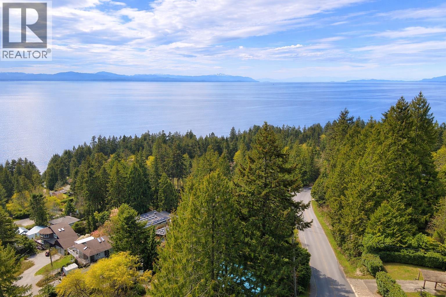 1405 VELVET ROAD, Gibsons