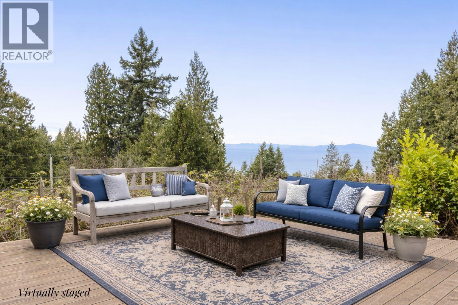 1405 VELVET ROAD, Gibsons